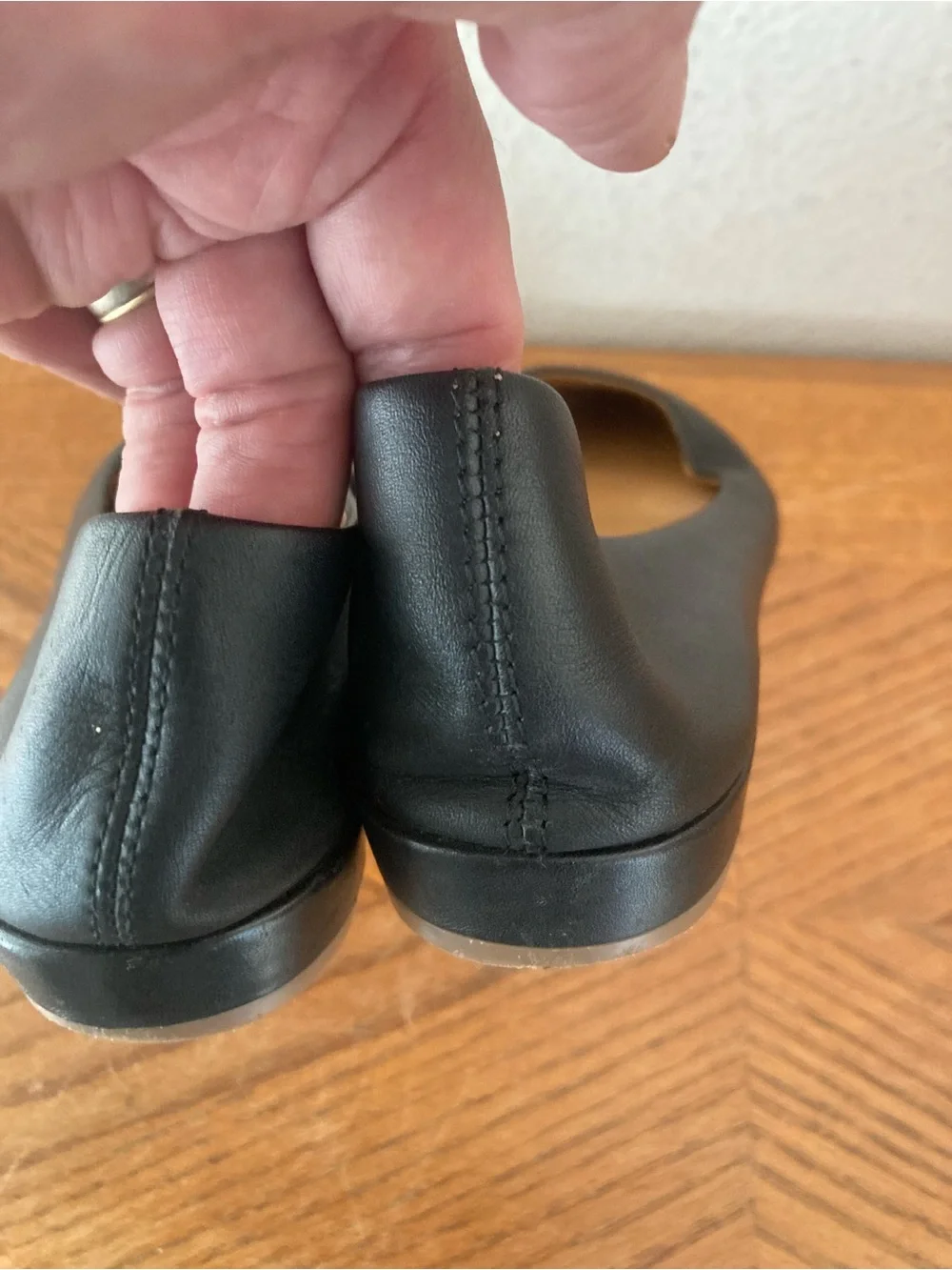 J. CREW POINTED Toe Black Leather Flats (6)